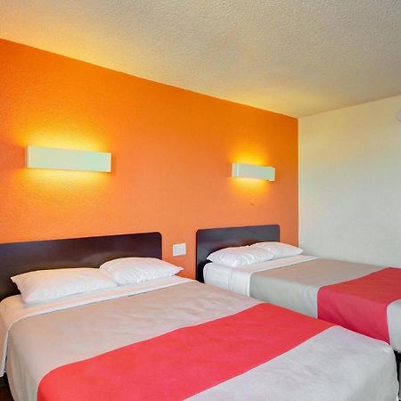 Economy Hotel Plus Oklahoma City Exteriör bild